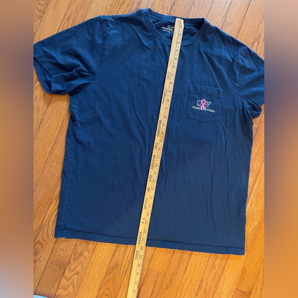 Vineyard Vines Navy Short-Sleeve Pocket Tee with Pink Logo - Picture 6 of 6